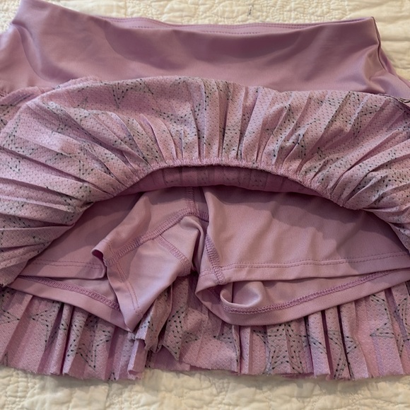 RARE! Lucky in Love skirt - Picture 6 of 6